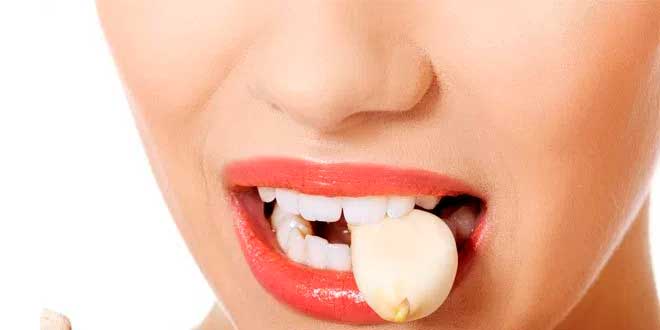 Avantages de manger de l'ail cru