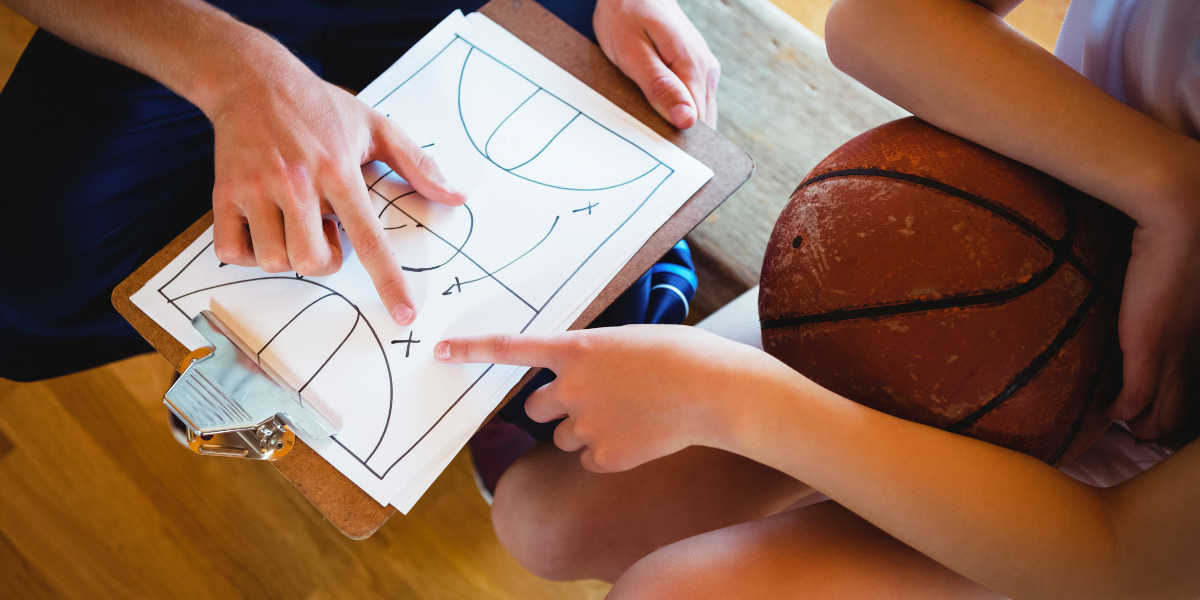 Exemples d'un entraînement fonctionnel de basketball Exemples d'un entraînement fonctionnel de basketball