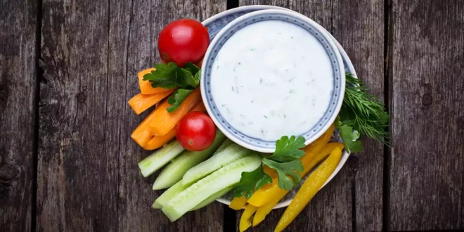 Légumes avec sauce tzatziki Légumes avec sauce tzatziki