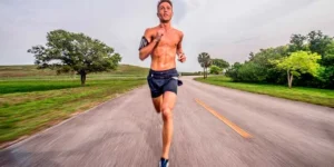 Combien d’eau ont besoin les coureurs de fond ?