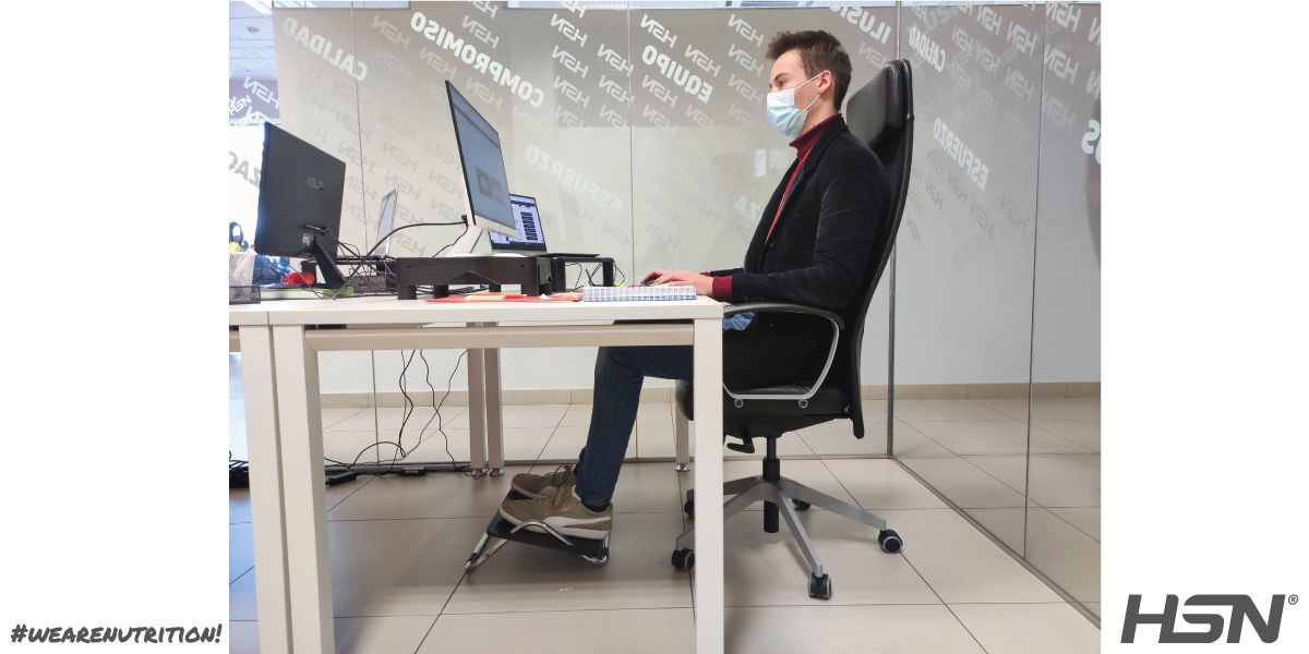 Exercices posturaux au bureau