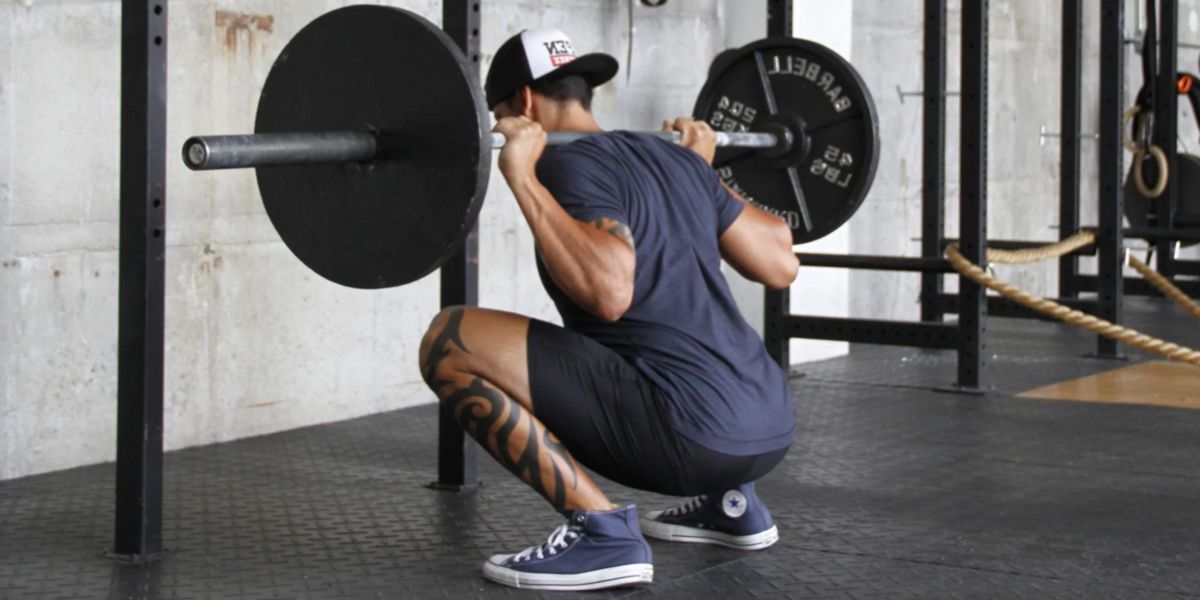 Squat profond. Exercices interdits