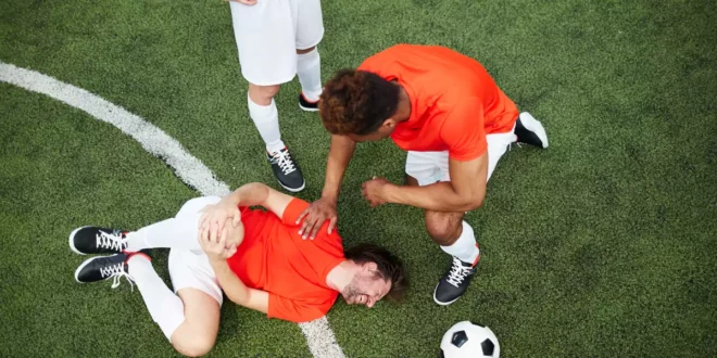 Lésion du LCA au football : Guide complet de récupération et nutrition Lésion du LCA au football : Guide complet de récupération et nutrition