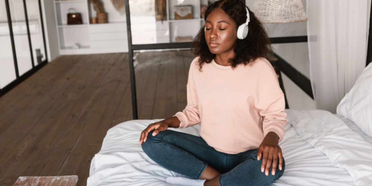 Pratiquer des techniques de relaxation pour la faim émotionnelle