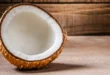 Noix de coco : propriétés, bienfaits et valeur nutritionnelle d’un super-aliment naturel