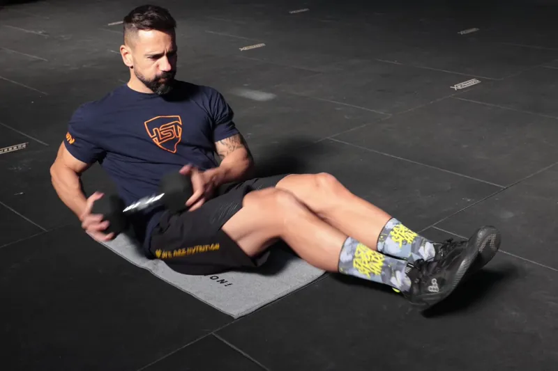 rotations russes avec halteres