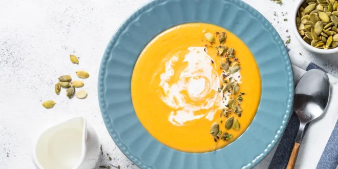 Crème de courge au lait de coco Crème de courge au lait de coco