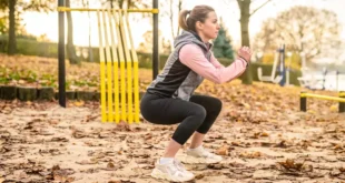 Pourquoi a-t-on tendance à avoir les genoux en valgus pendant les squats ?