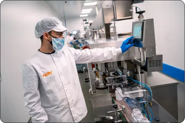 Fabrication de l'huile de krill chez HSN