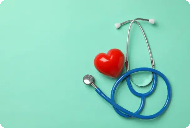 St&eacute;thoscope avec un c&oelig;ur &agrave; c&ocirc;t&eacute;